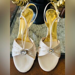 Rodo Sandals